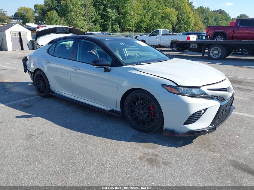 TOYOTA CAMRY - zdjęcie 1