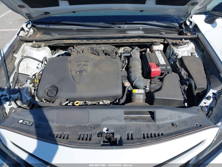 TOYOTA CAMRY - zdjęcie 10