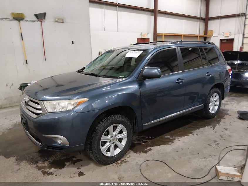 Vin: 5tdbk3eh9ds274688, lot: 46771825, toyota highlander se v6 20132