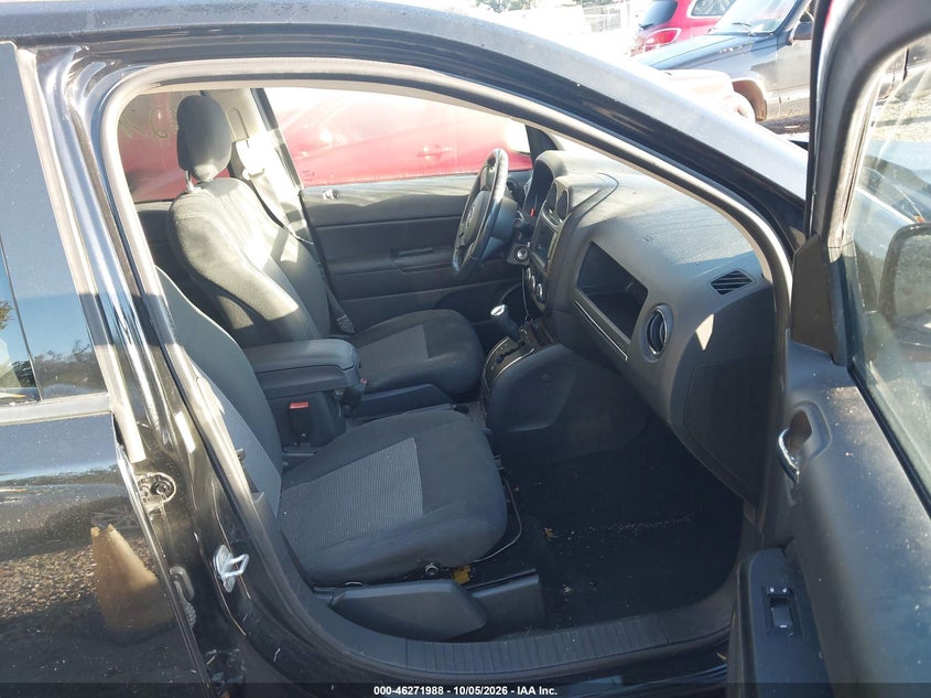 JEEP COMPASS 2012 VIN 1C4NJCEA0CD627171