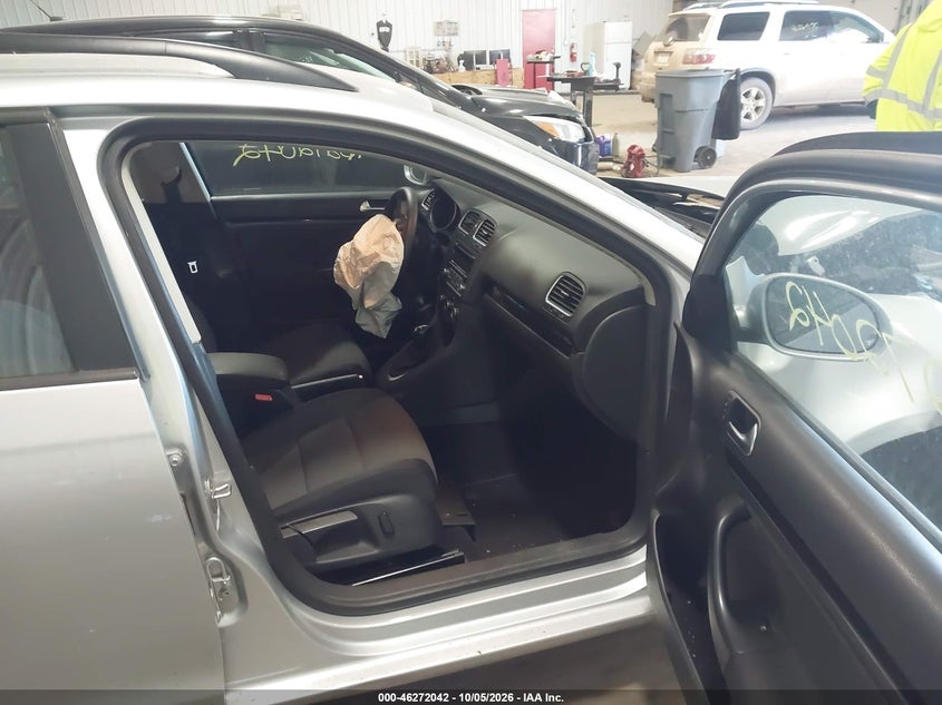 2012 VOLKSWAGEN JETTA SPORTWAGEN 2.5L S · Фото 5