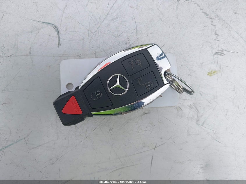 2016 MERCEDES-BENZ GLA 250 4MATIC · Фото 11