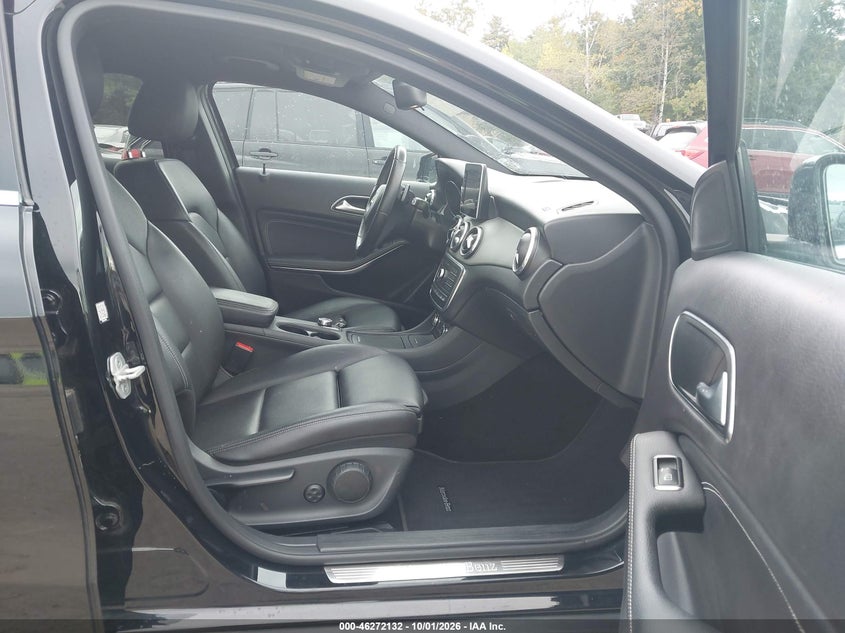 2016 MERCEDES-BENZ GLA 250 4MATIC · Фото 5