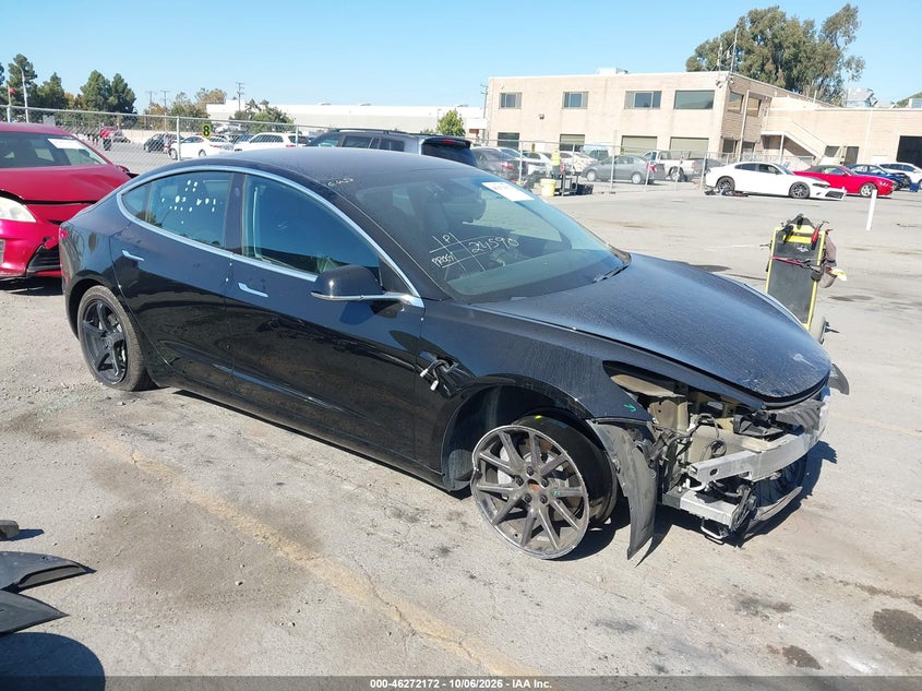Vin: 5yj3e1ea5kf323891, lot: 46772289, tesla model 3 long range/mid range/standard range/standard range plus 2019 img_1