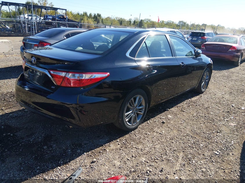 TOYOTA CAMRY - zdjęcie 4