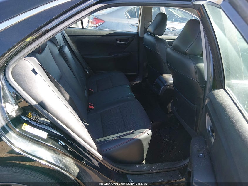 TOYOTA CAMRY - zdjęcie 8