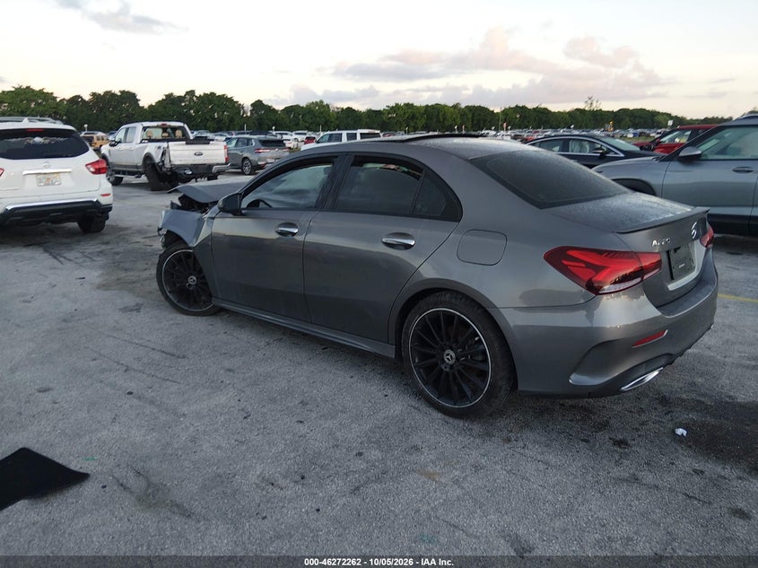 Vin: w1k3g4eb5lj234617, lot: 46772378, mercedes-benz a 220 20203