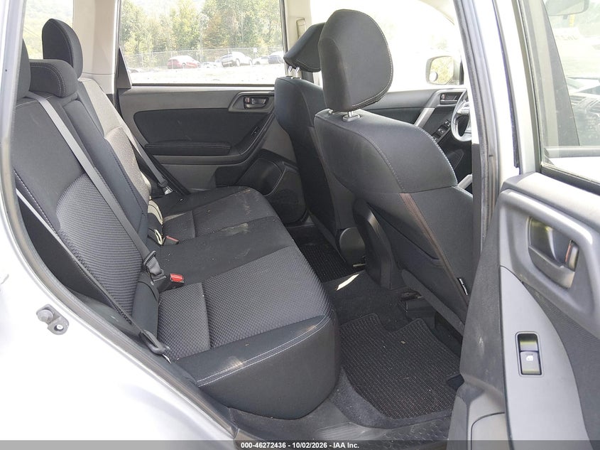 2015 SUBARU FORESTER 2.5I PREMIUM · Фото 8