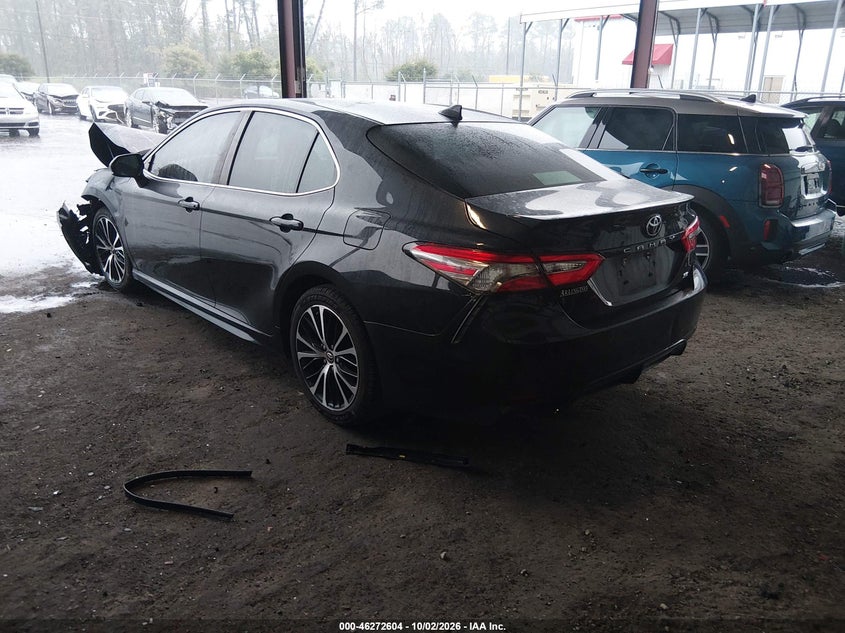TOYOTA CAMRY - zdjęcie 3