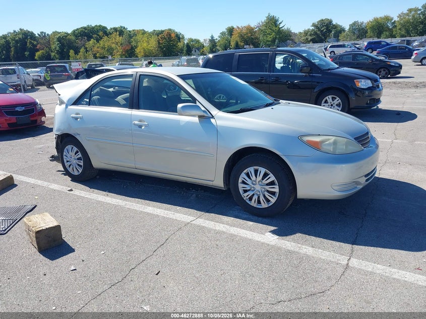 2002 TOYOTA CAMRY LE/XLE