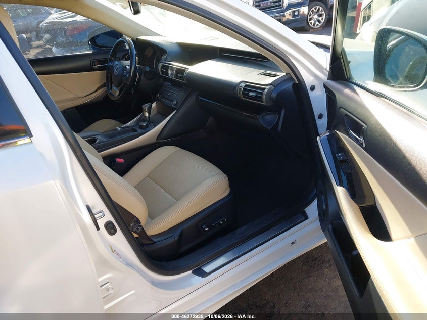 LEXUS IS 200T 2016 VIN JTHBA1D22G5033973