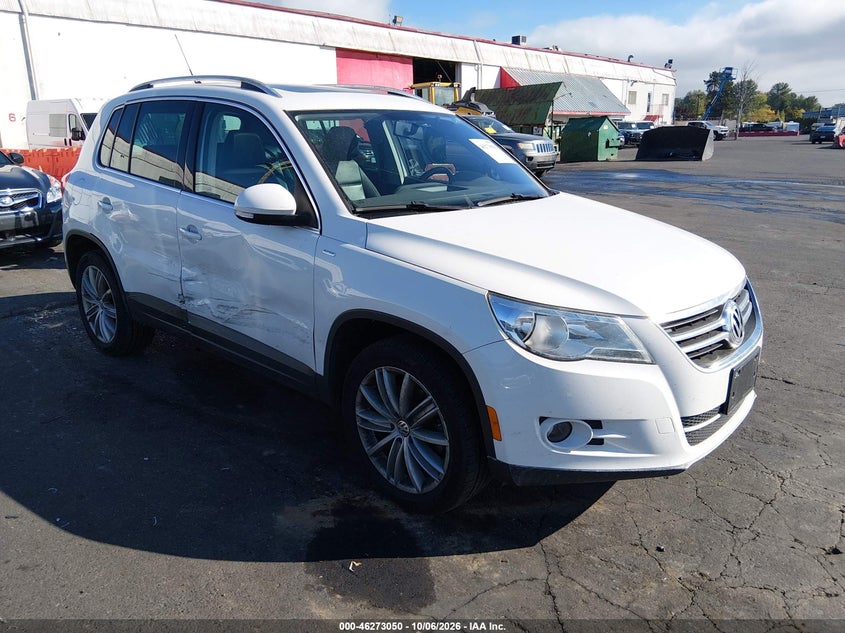 2010 VOLKSWAGEN TIGUAN WOLFSBURG EDITION