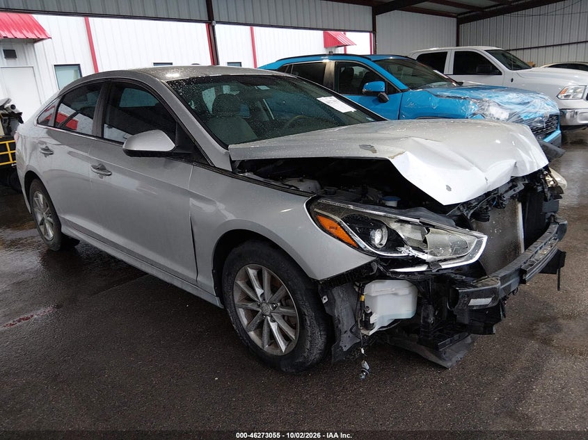 Vin: 5npe24af3jh634448, lot: 46773172, hyundai sonata se 2018 img_1