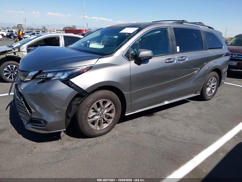 Vin: 5tdyrkec2ts317576, lot: 46773198, toyota sienna xle 20262
