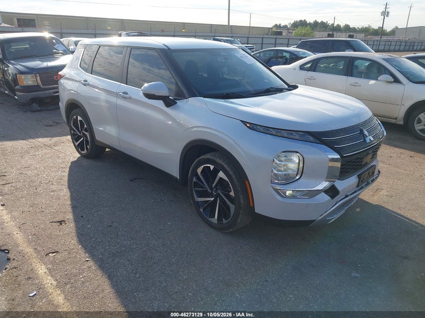 Vin: ja4j3va87rz087637, lot: 46773246, mitsubishi outlander se 2.5 2wd/se black edition s-awc/se black edition w/pano roof s-awc 20241