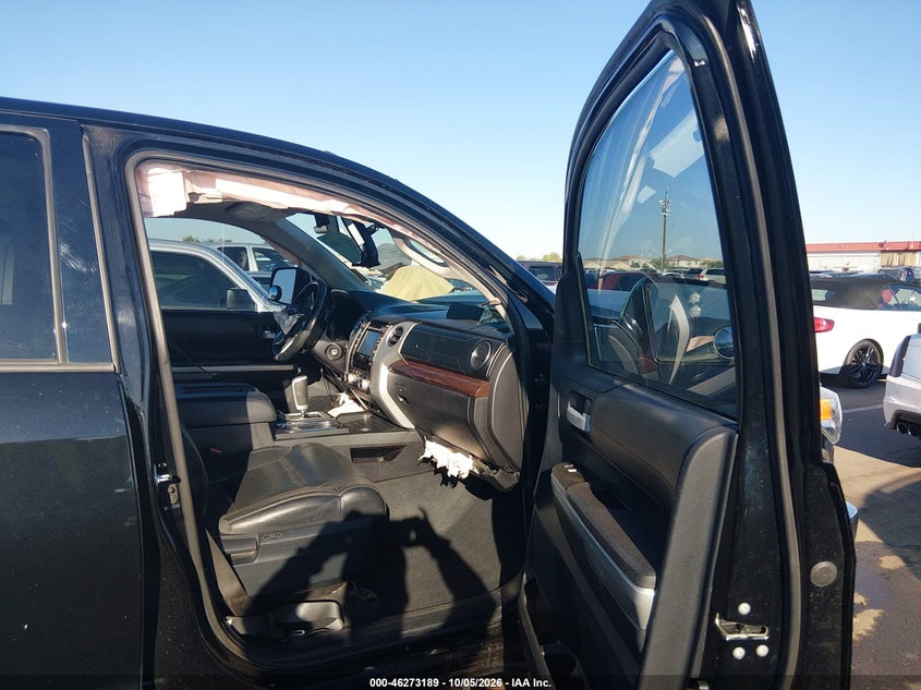 TOYOTA TUNDRA - zdjęcie 5