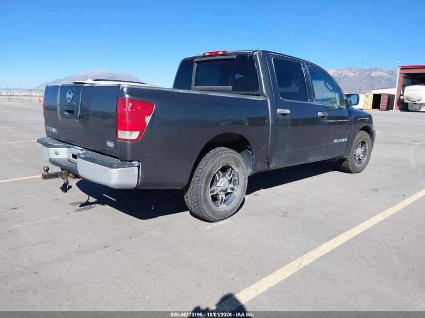2005 NISSAN TITAN