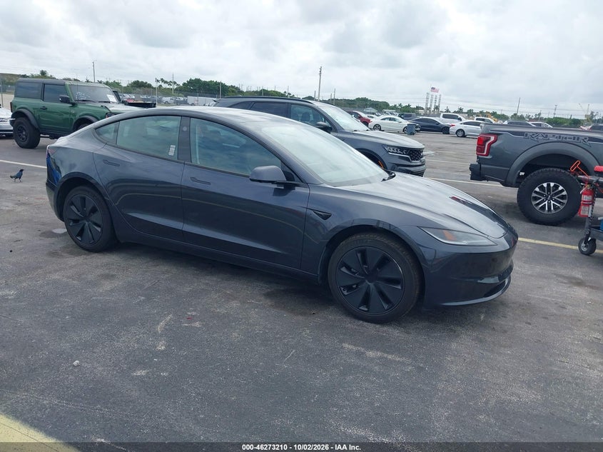 Vin: 5yj3e1ea4sf033660, lot: 46773327, tesla model 3 long range rear-wheel drive/standard rear-wheel drive 2025 img_1