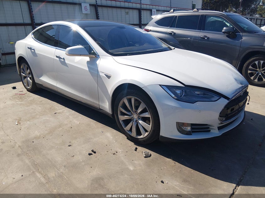 Vin: 5yjsa1h12efp30543, lot: 46773341, tesla model s p85 2014 img_1