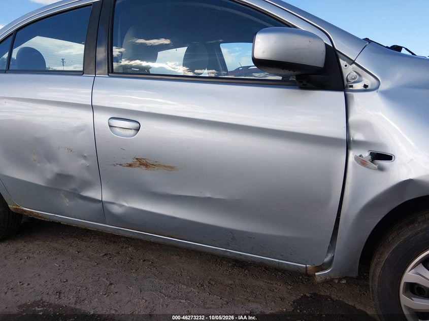 2017 MITSUBISHI MIRAGE G4 ES · Фото 20