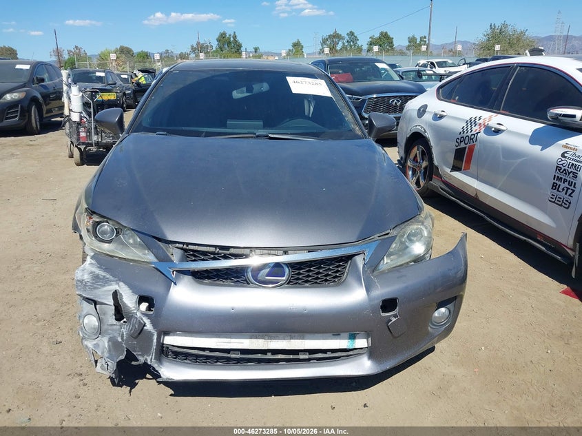 2013 LEXUS CT 200H · Фото 13