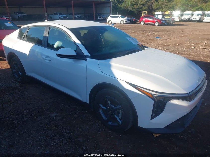 Vin: 3kpft4de7te306106, lot: 46773419, kia k4 lxs 20261