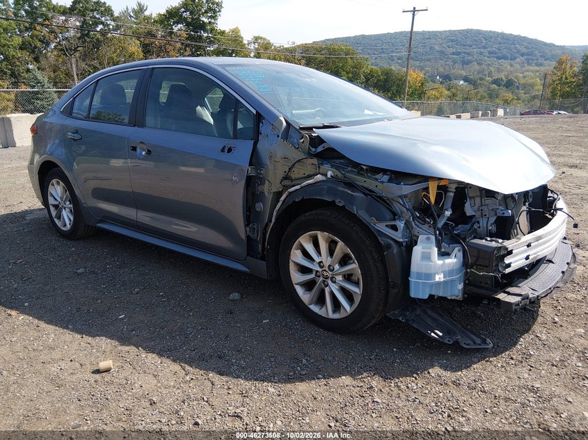 Vin: 5yffprae3lp013551, lot: 46773625, toyota corolla xle 2020 img_1