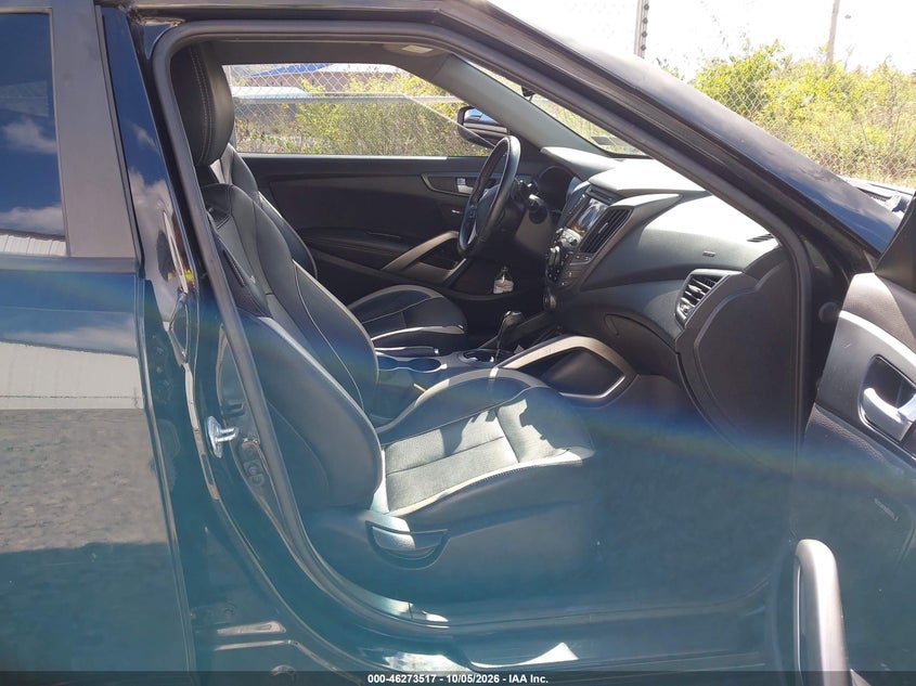 HYUNDAI VELOSTER 2015 VIN KMHTC6AE6FU226784
