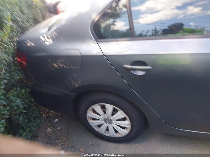 VOLKSWAGEN JETTA 2013 VIN 3VW2K7AJ8DM202295