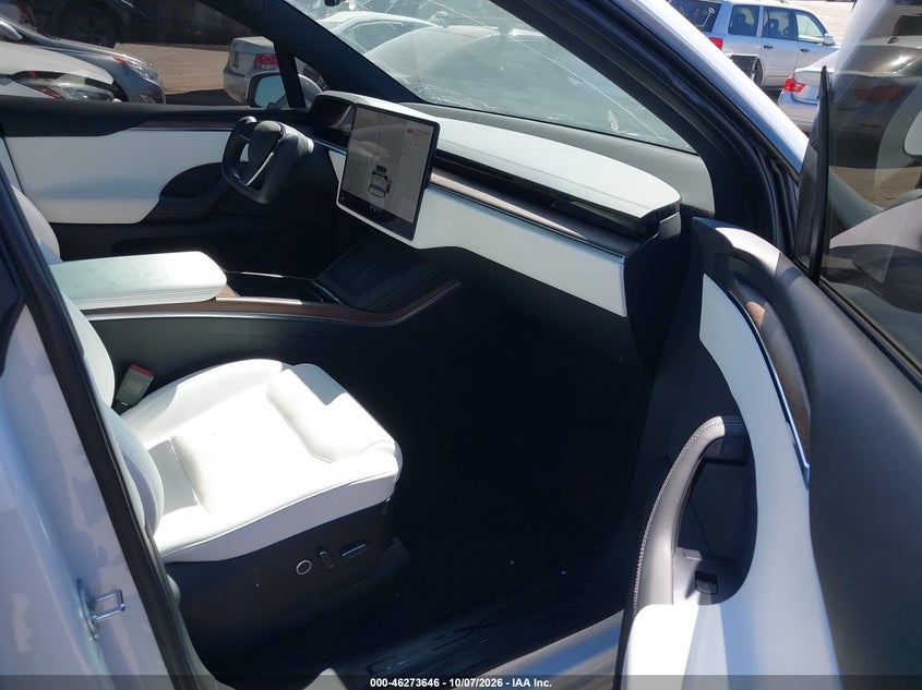 TESLA MODEL X 2022 VIN 7SAXCBE59NF364063