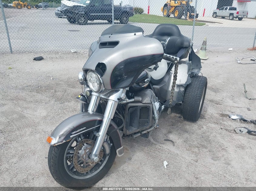 HARLEY-DAVIDSON FLHTCUTG 2017