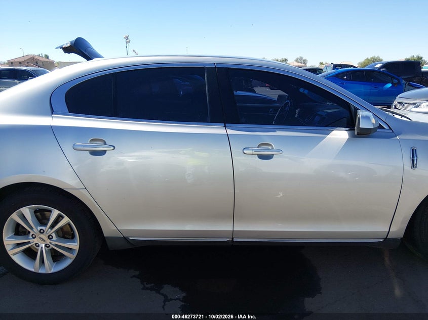 2012 LINCOLN MKS · Фото 13