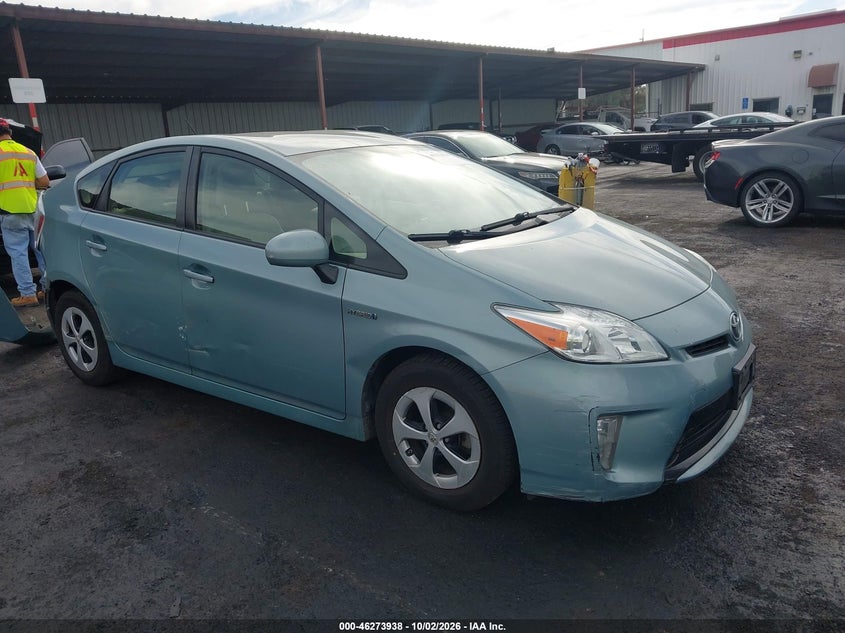 Vin: jtdkn3du9e1836447, lot: 46774055, toyota prius three 2014 img_1