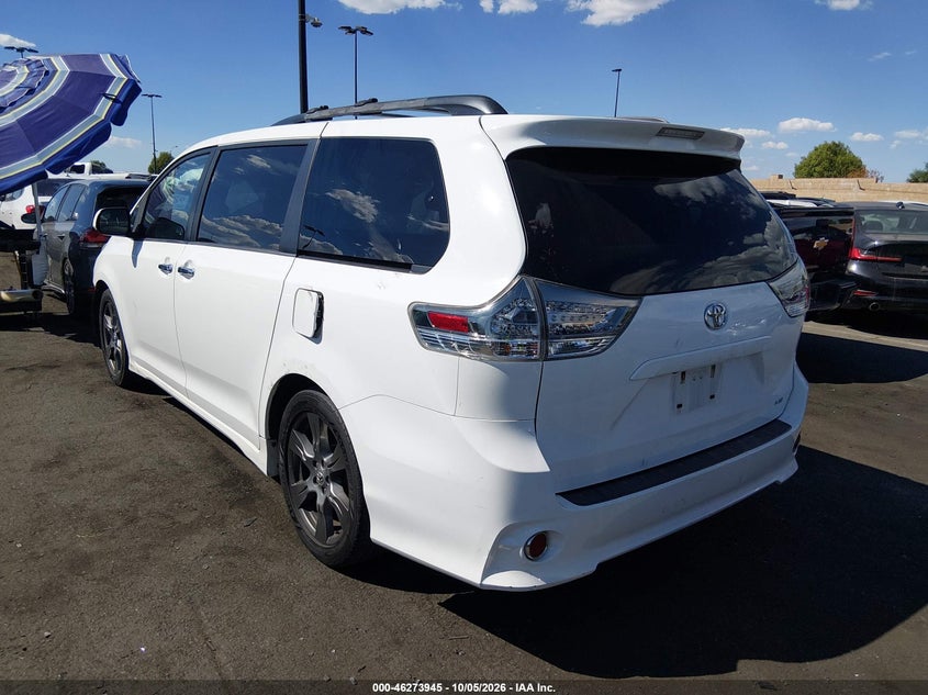 Vin: 5tdxz3dc4hs789465, lot: 46774062, toyota sienna se 8 passenger 20173