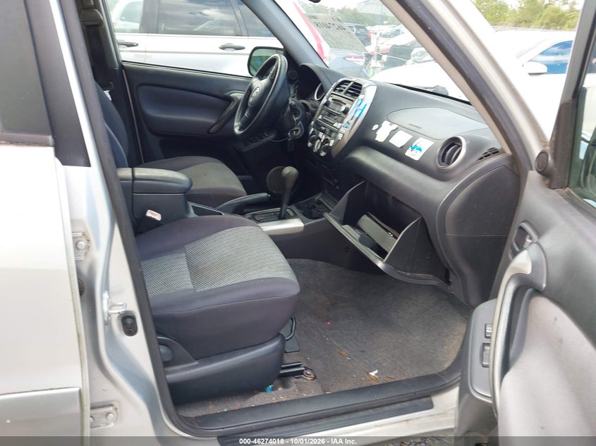 2005 TOYOTA RAV4 auction photo 5