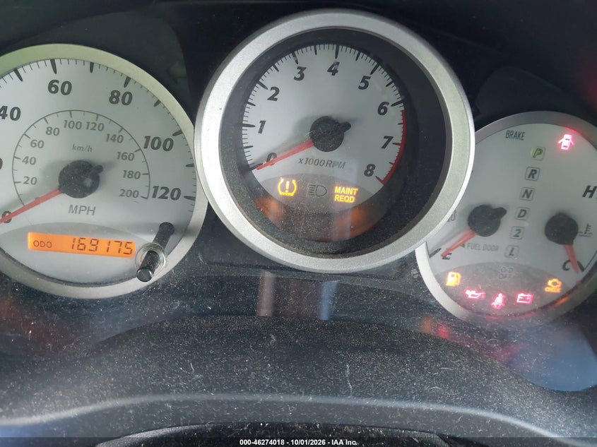 2005 TOYOTA RAV4 auction photo 7