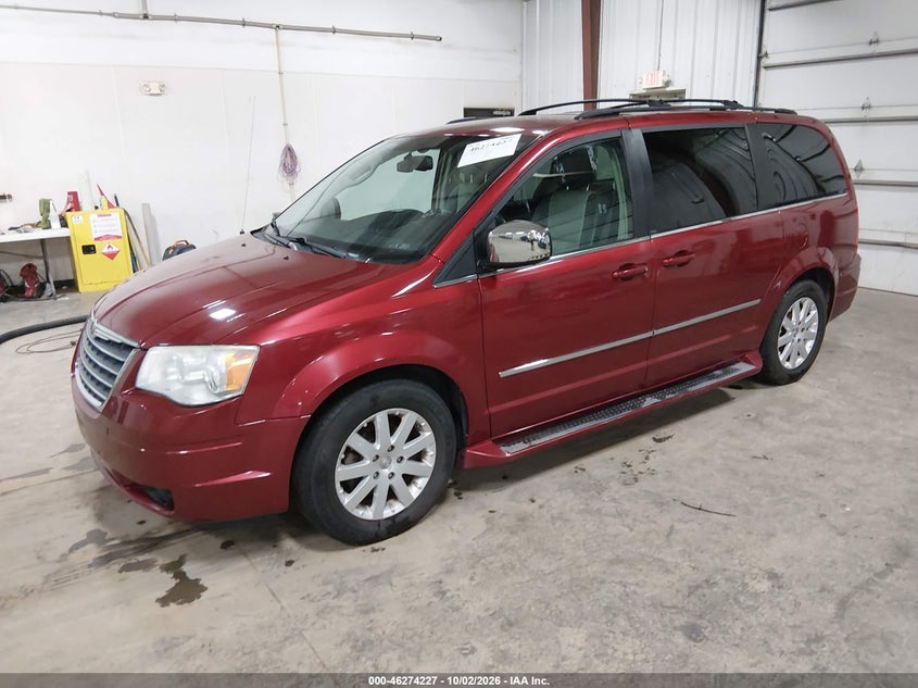 2010 Chrysler Town & Country Touring Plus, Flood, IAAI, VIN 2A4RR8DX3AR387860 — photo 2