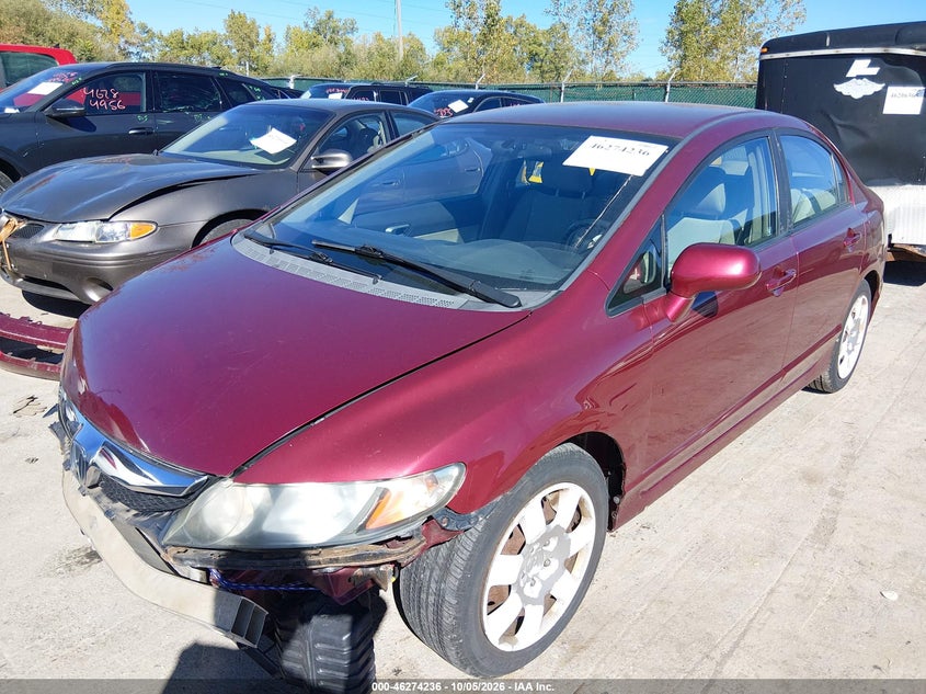 2011 Honda Civic, Front End, IAAI, VIN 19XFA1F51BE033986 — photo 2