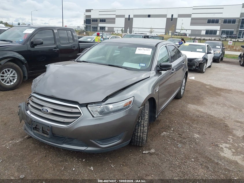 2013 Ford Taurus Se, Front End, IAAI, VIN 1FAHP2D89DG121378 — photo 2