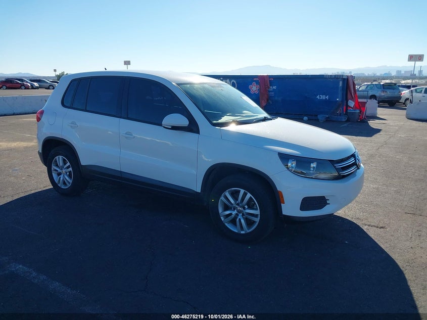 2013 Volkswagen Tiguan S, Износ, IAAI, VIN WVGAV3AX1DW562409