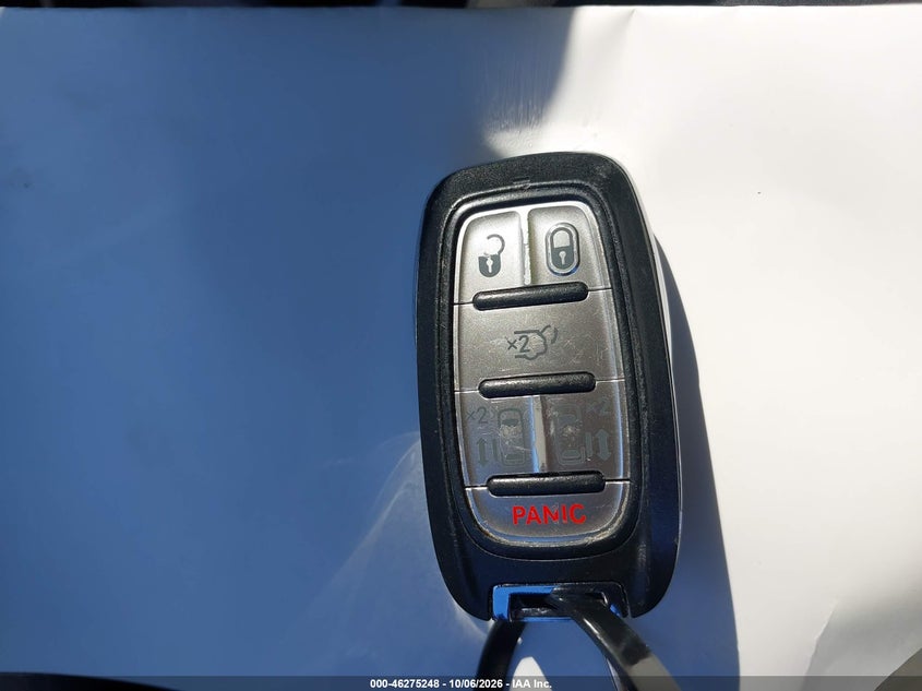 2017 CHRYSLER PACIFICA TOURING · Photo 11