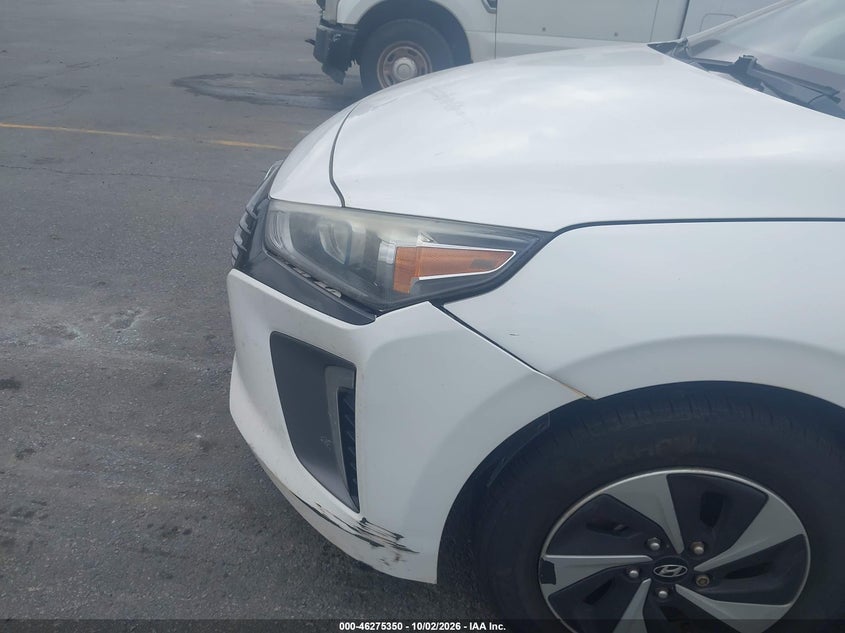 HYUNDAI IONIQ HYBRID 2017 VIN KMHC75LC0HU047461