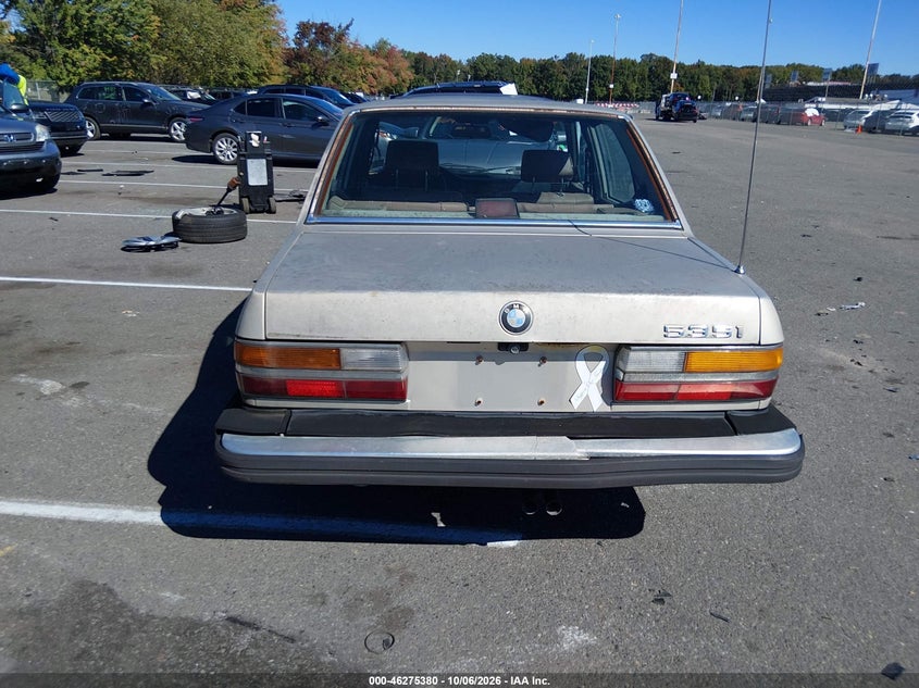 BMW 535 1988 VIN WBADC8403J3261850