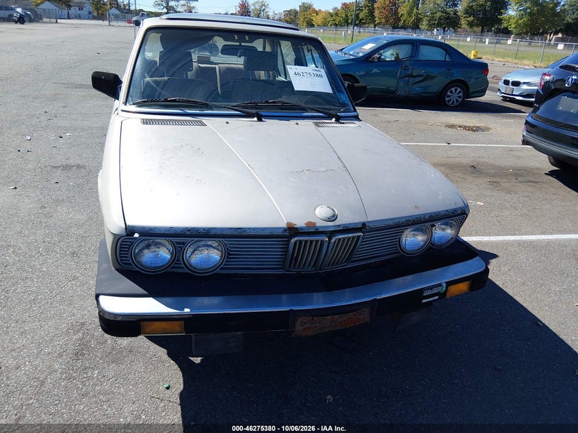BMW 535 1988 VIN WBADC8403J3261850