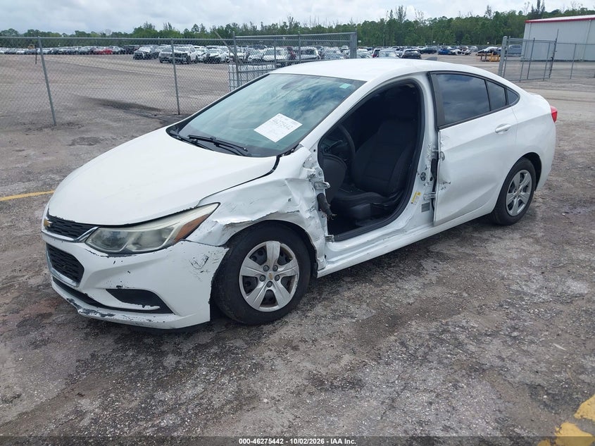 2017 Chevrolet Cruze Ls Auto, Левый бок, IAAI, VIN 1G1BC5SM9H7112532 — фото 2