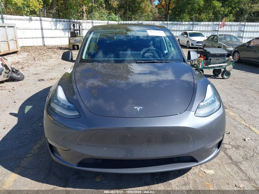 TESLA MODEL Y - zdjęcie 12