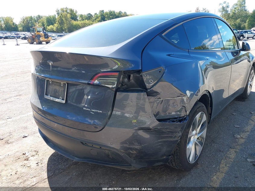 TESLA MODEL Y - zdjęcie 19