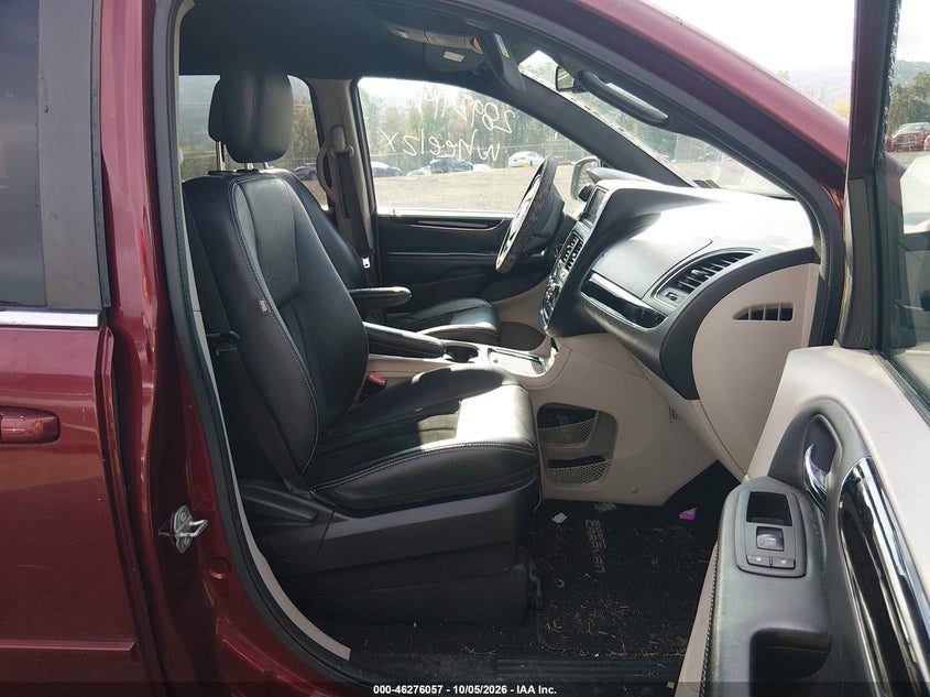 2017 DODGE GRAND CARAVAN SXT · Фото 5