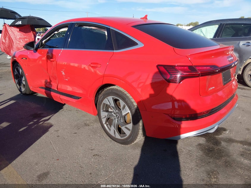 Vin: wa13abge6mb017090, lot: 46776251, audi e-tron sportback prestige quattro 20213
