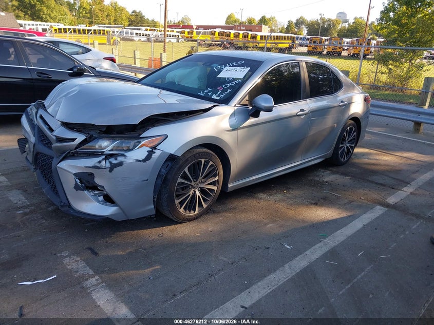 Vin: 4t1b11hk3ju150014, lot: 46776329, toyota camry se 20182